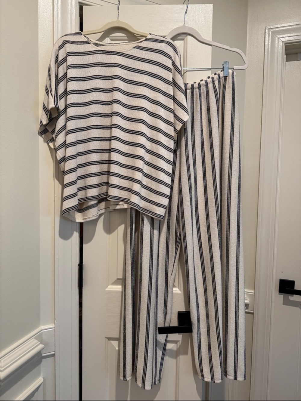Cream & Black Striped womens beachy Set - Cozy Two-Piece
